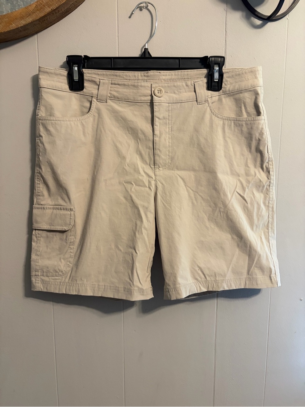 Eddie Bauer Tan Cargo Shorts